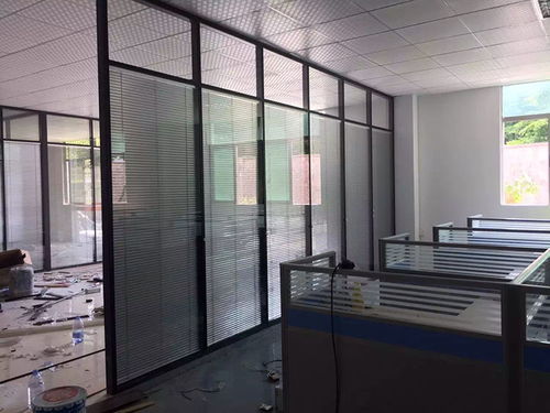 熱彎鋼化玻璃的報價與廠家選擇指南